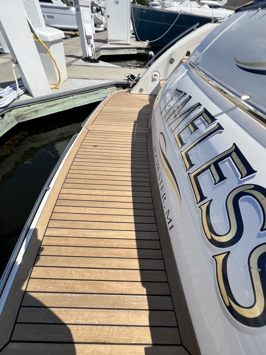 2004 Viking Princess V58 - Photo 6