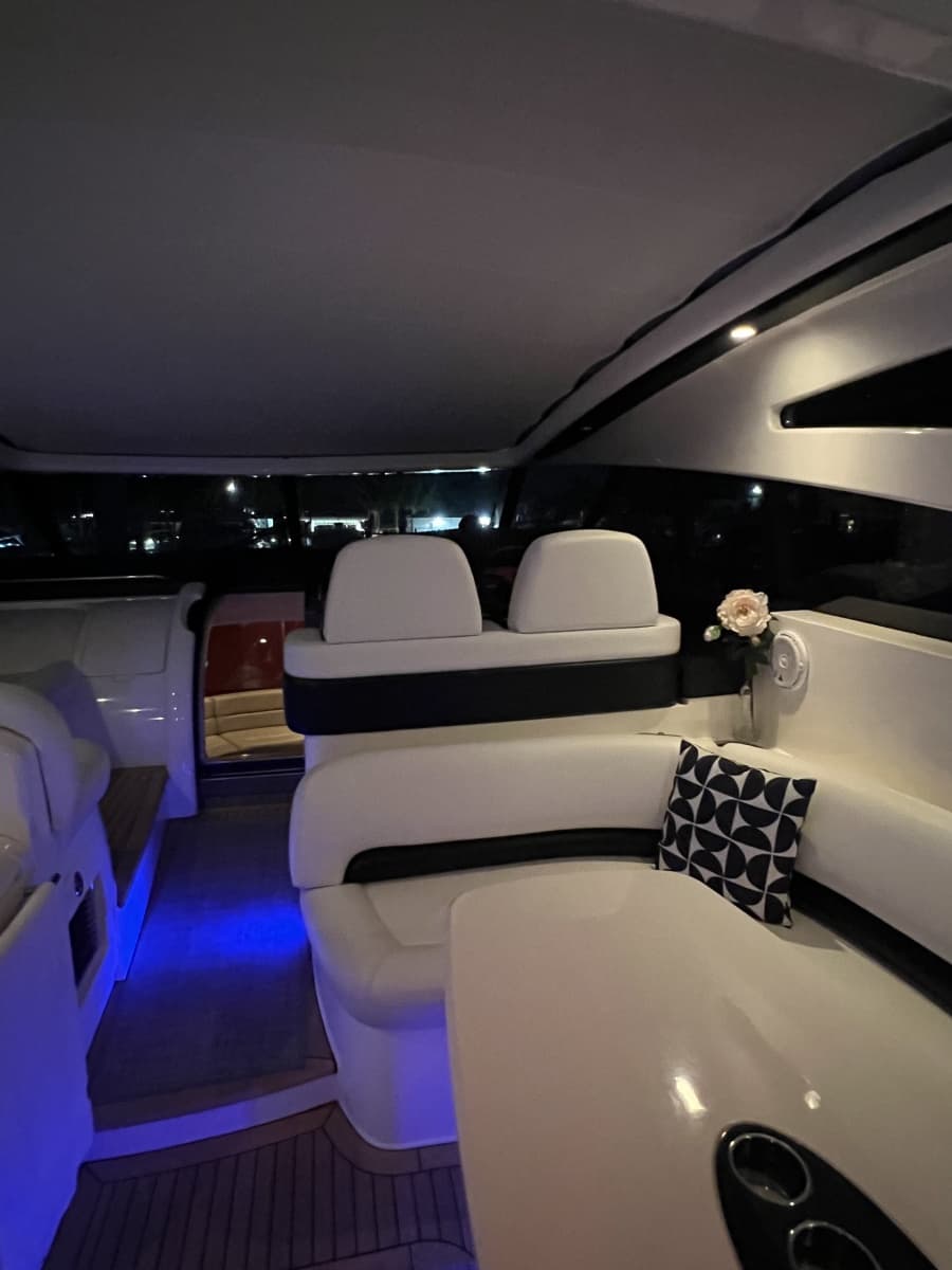 2004 Viking Princess V58 - Photo 19