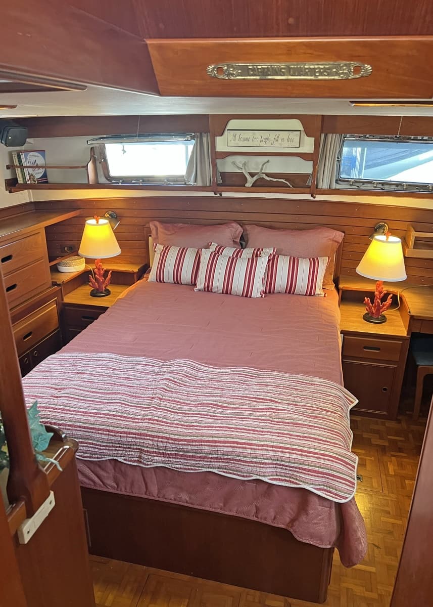 1991 Grand Banks Motoryacht - Photo 18