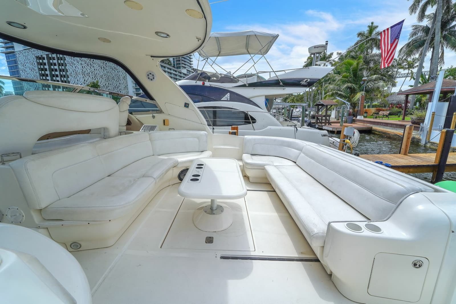 2004 Sea Ray 460 Sundancer - Photo 9