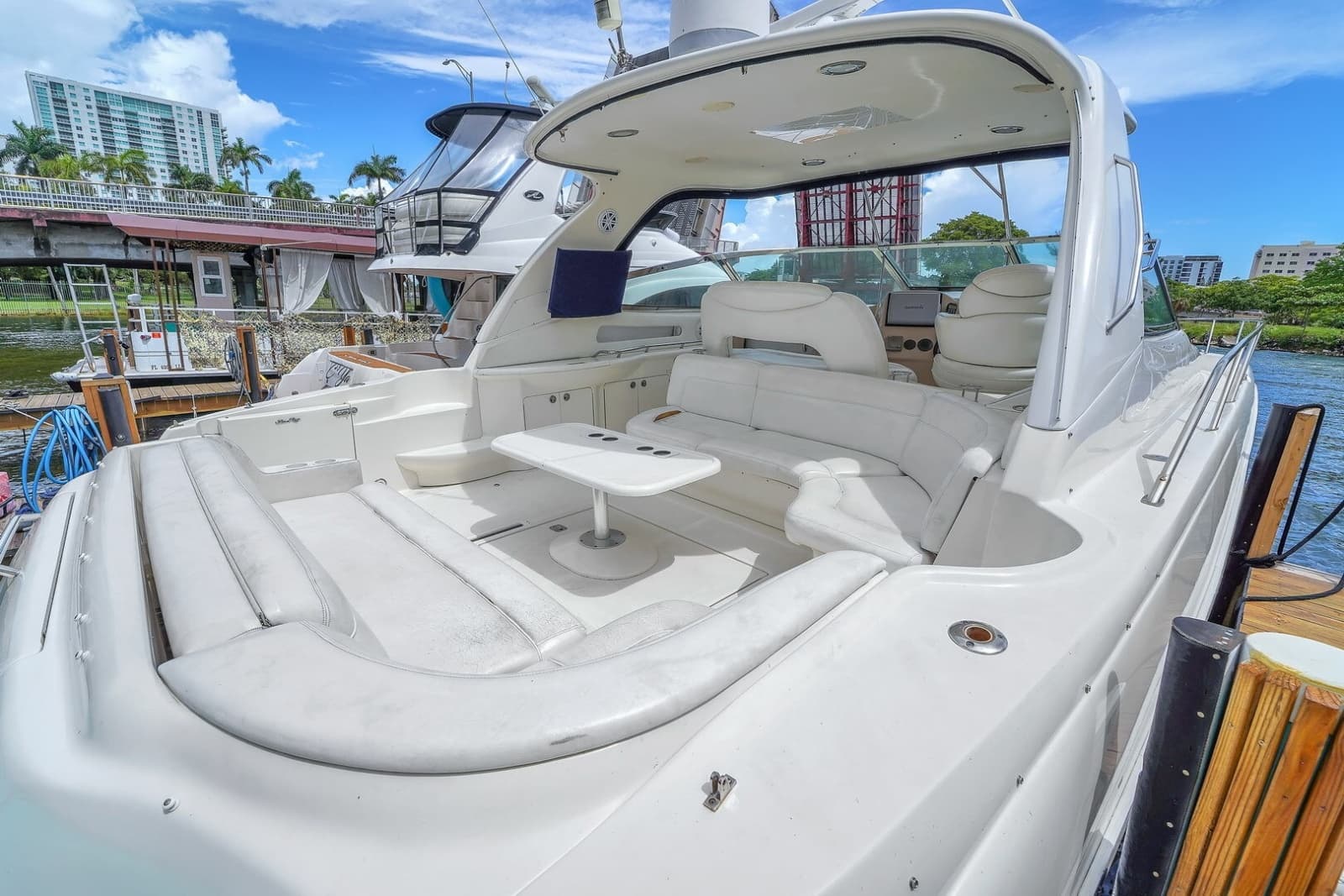 2004 Sea Ray 460 Sundancer - Photo 10
