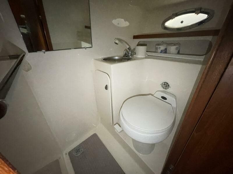 2003 Tiara Yachts 3100 Open - Photo 16