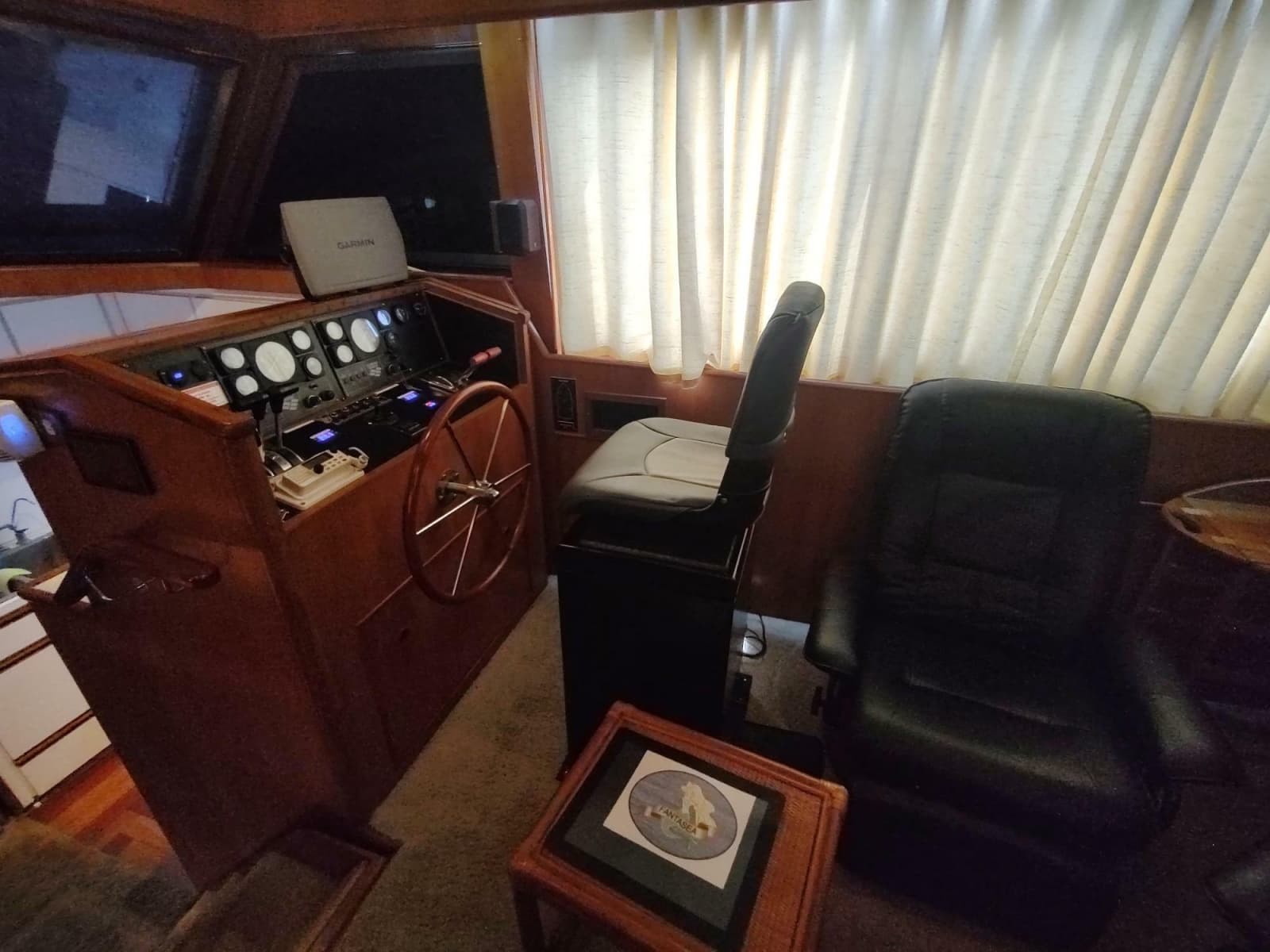 1989 Hyatt Double Cabin Motoryacht - Photo 29