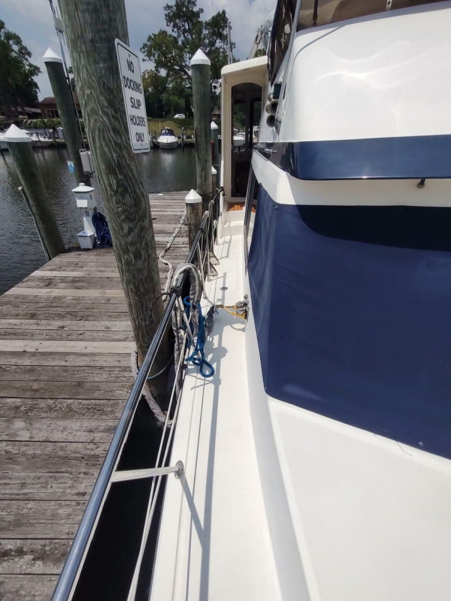 1989 Hyatt Double Cabin Motoryacht - Photo 68