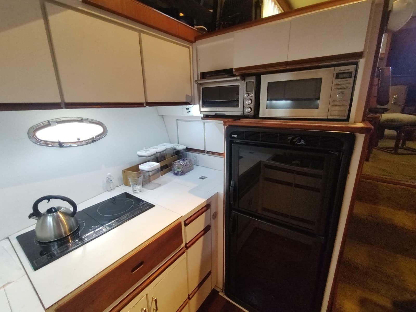 1989 Hyatt Double Cabin Motoryacht - Photo 47