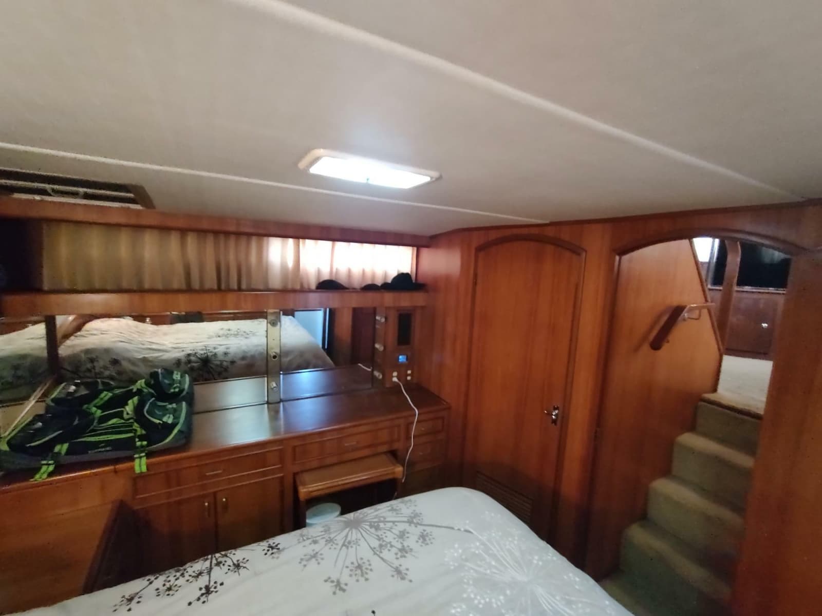 1989 Hyatt Double Cabin Motoryacht - Photo 57