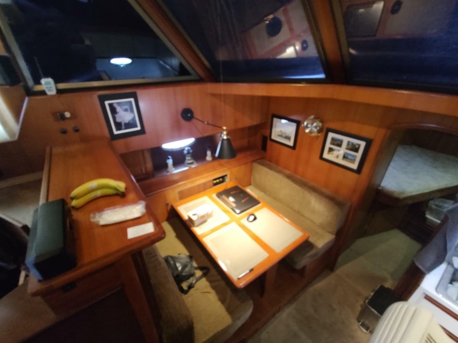 1989 Hyatt Double Cabin Motoryacht - Photo 40