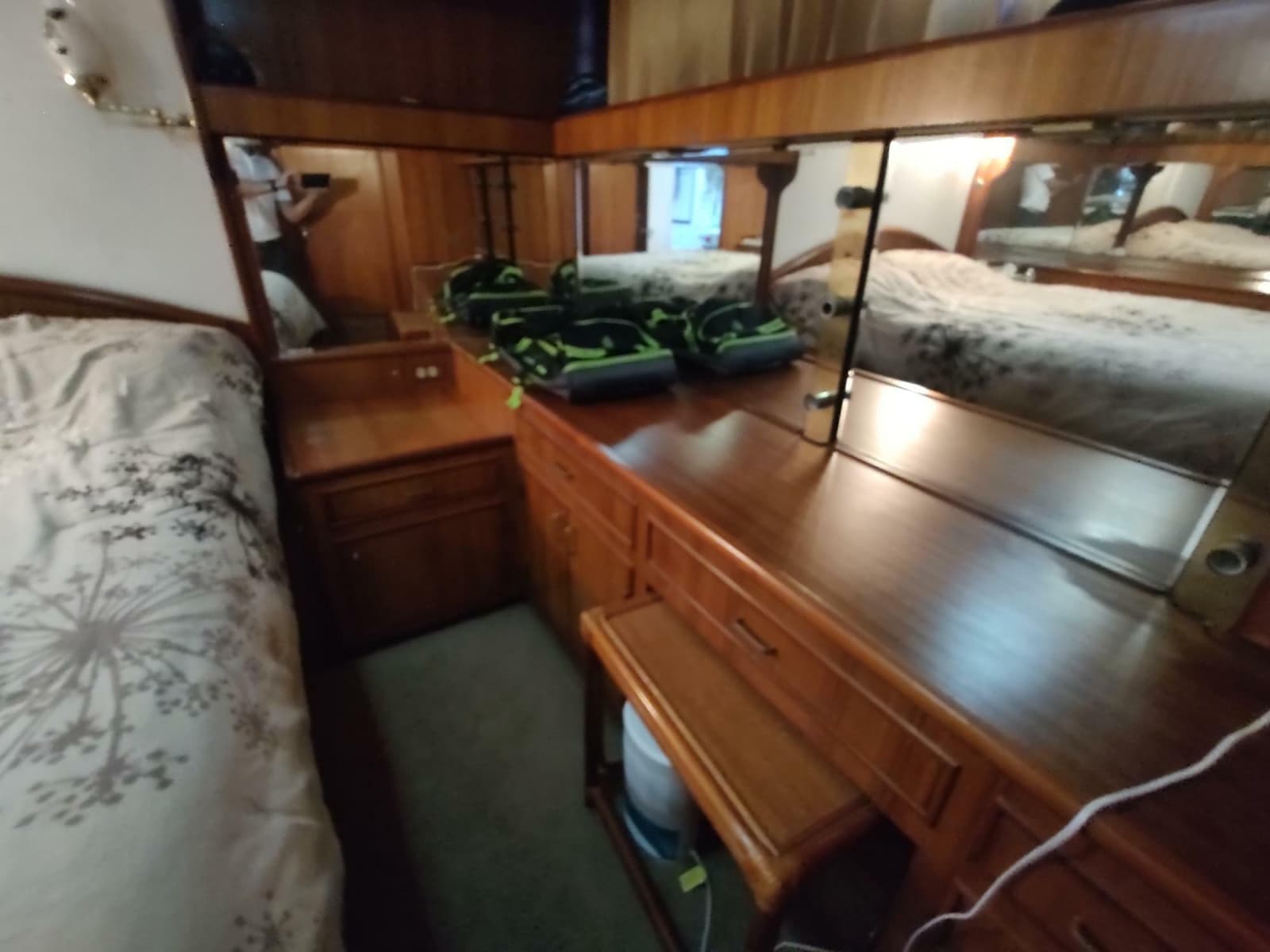 1989 Hyatt Double Cabin Motoryacht - Photo 55