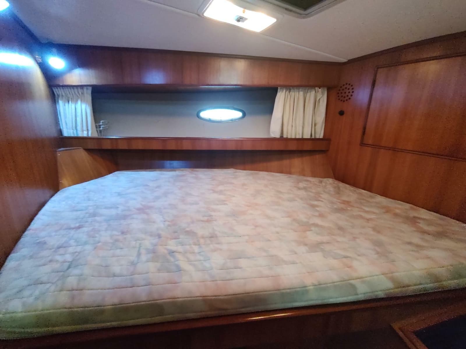 1989 Hyatt Double Cabin Motoryacht - Photo 50