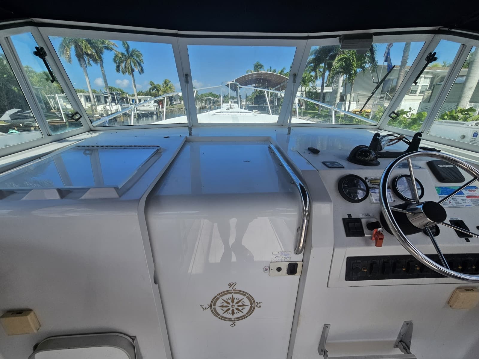 2000 Mainship Pilot 30 - Photo 7