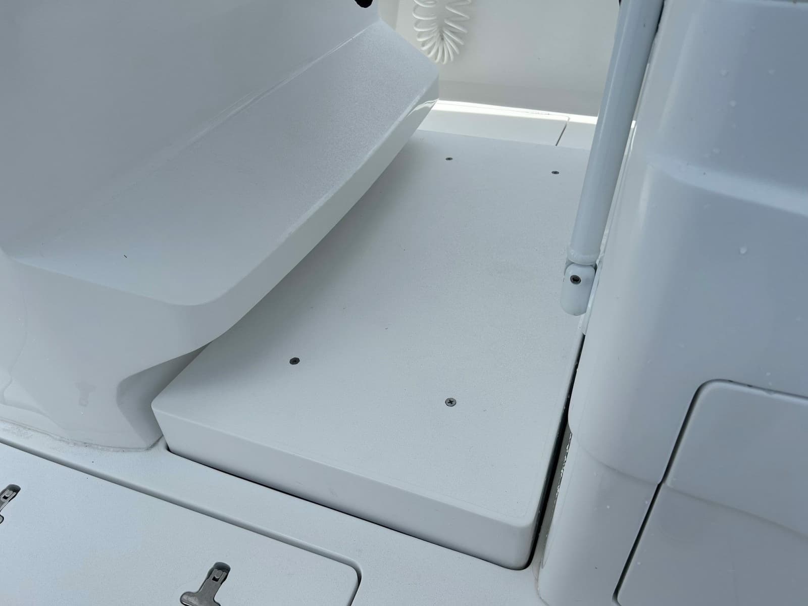 2025 Intrepid 375 Nomad - Photo 25