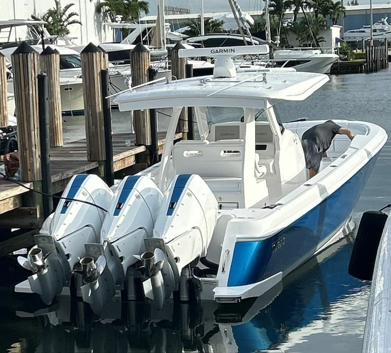 2025 Intrepid 375 Nomad - Photo 37