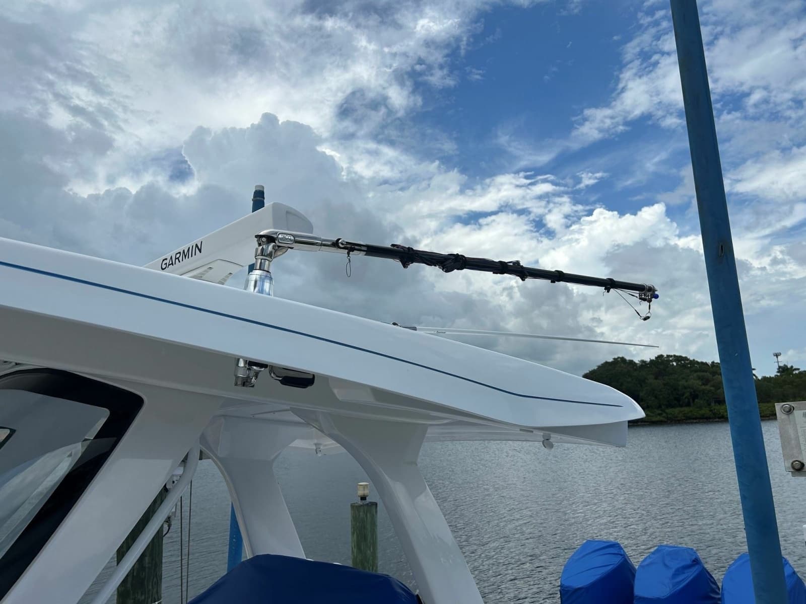 2025 Intrepid 375 Nomad - Photo 22