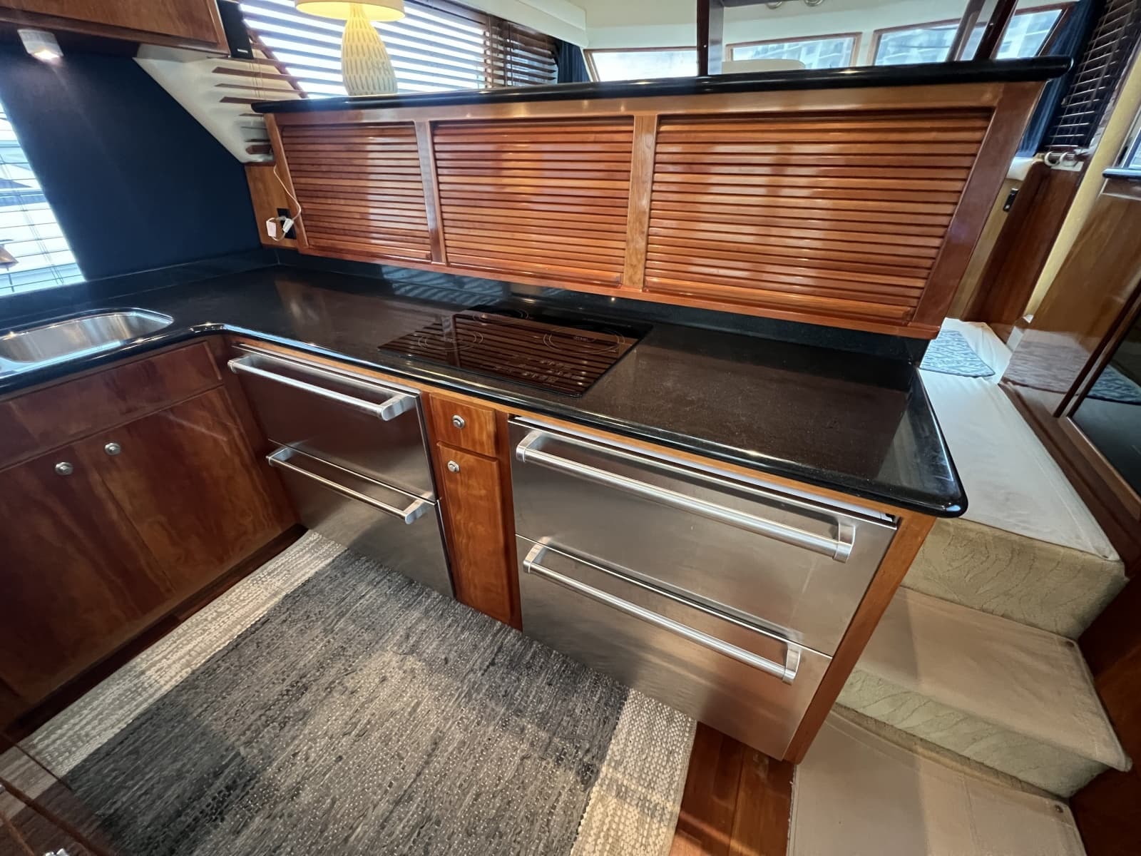 2007 Navigator 5400 - Photo 32