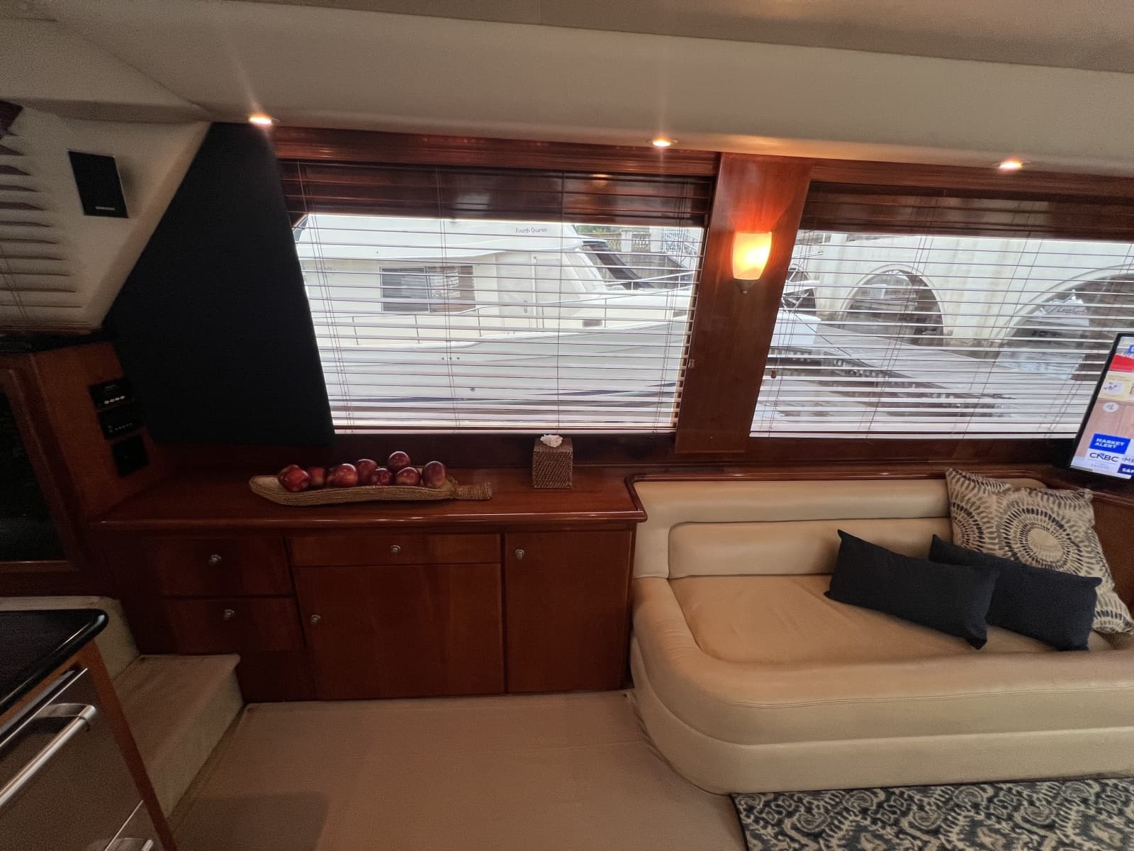 2007 Navigator 5400 - Photo 20