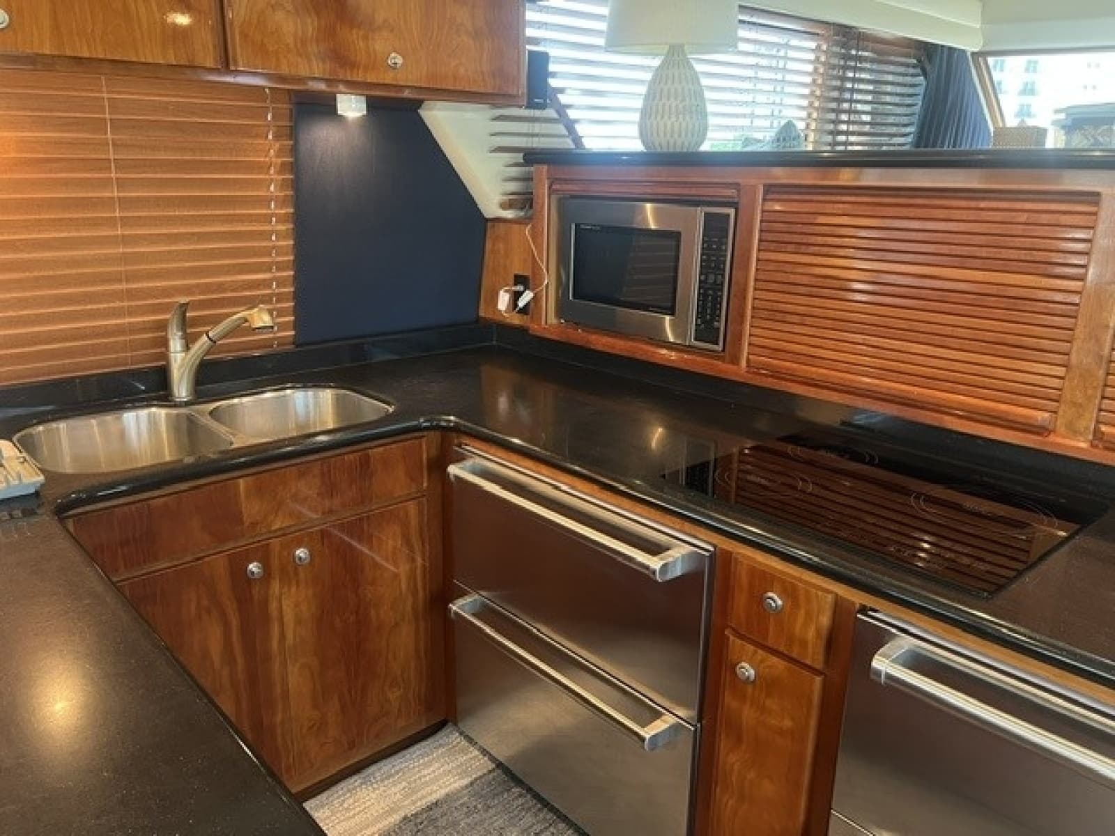 2007 Navigator 5400 - Photo 29