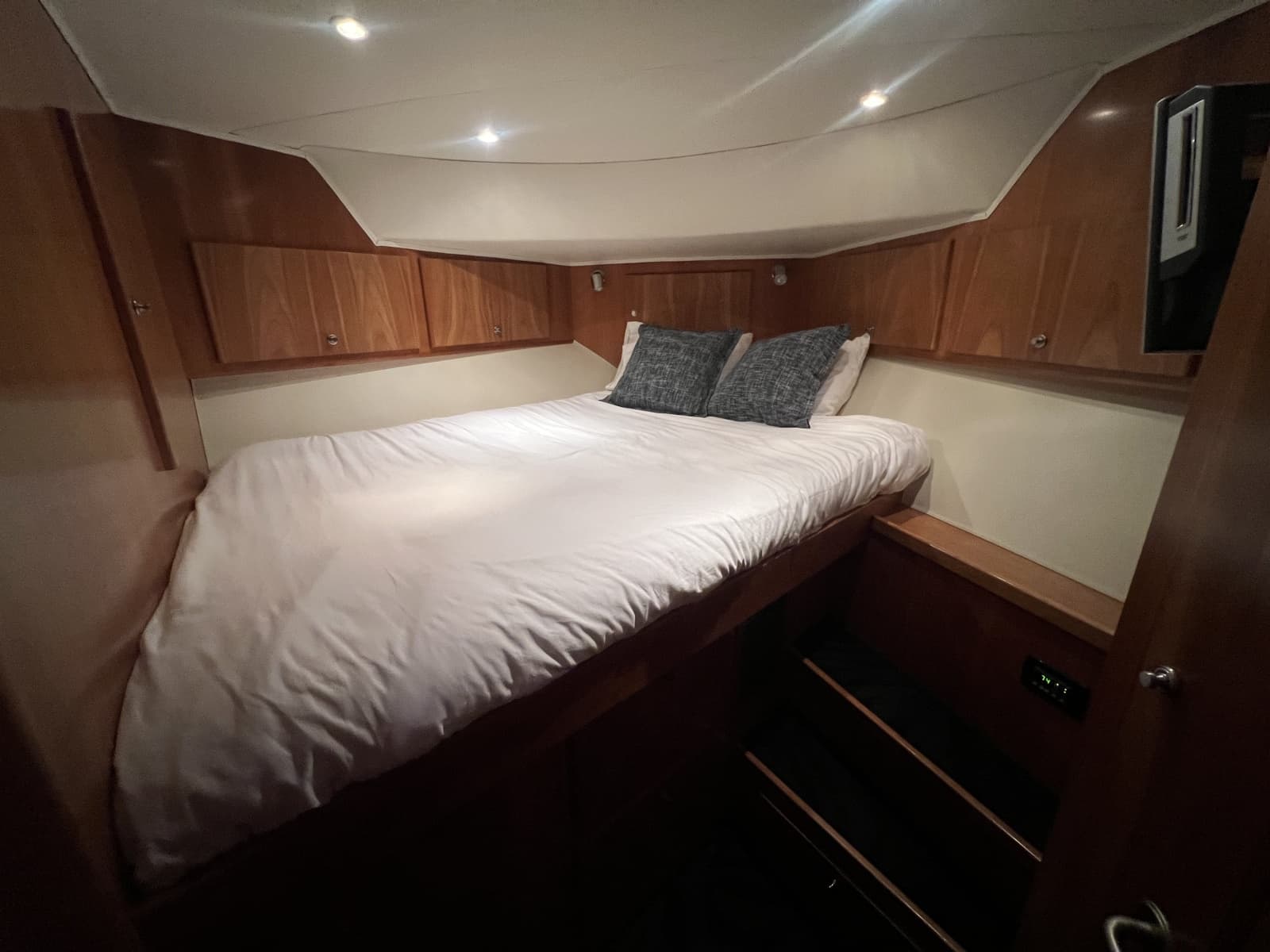 2007 Navigator 5400 - Photo 51