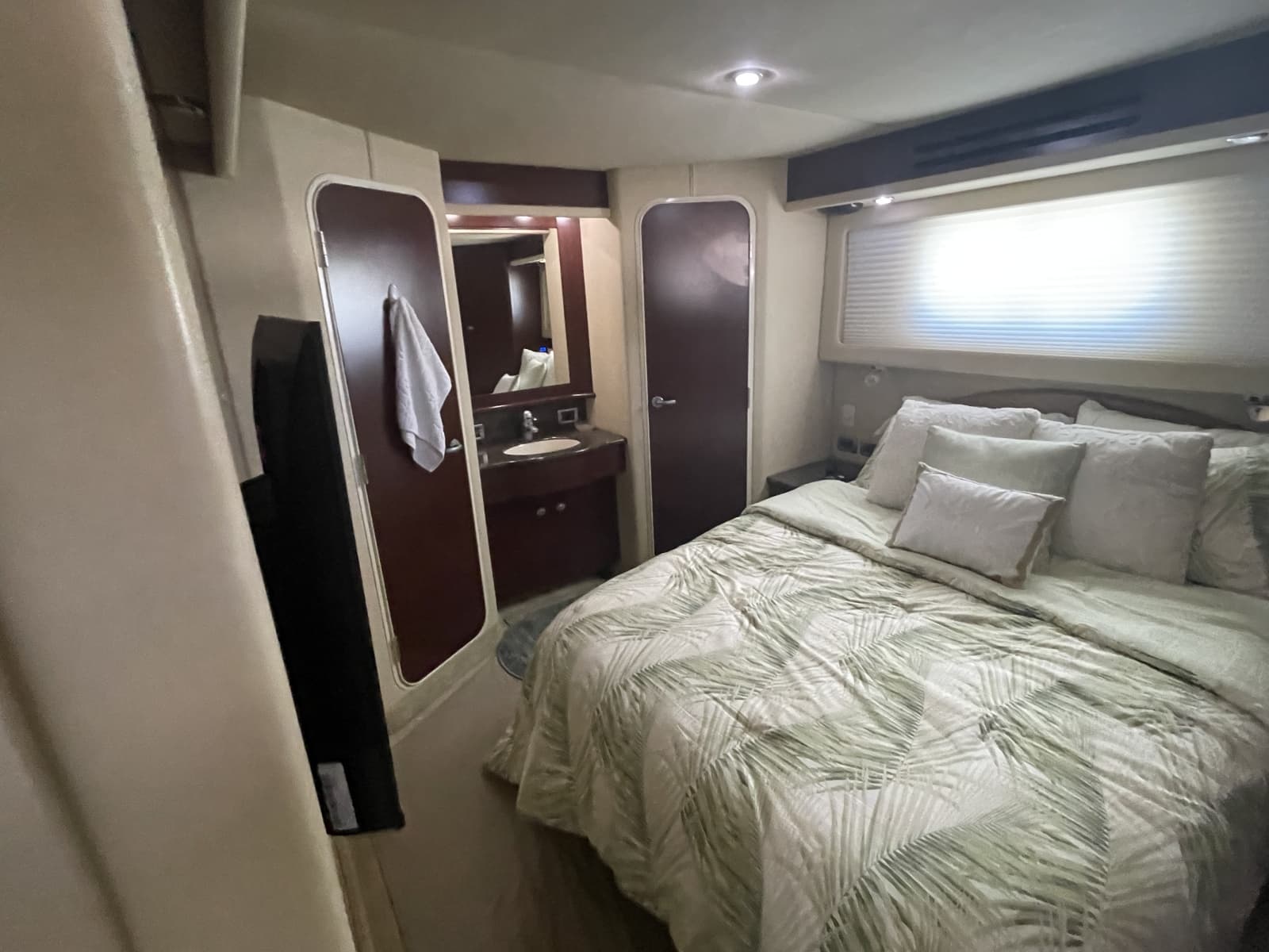 2007 Sea Ray 40MY - Photo 38
