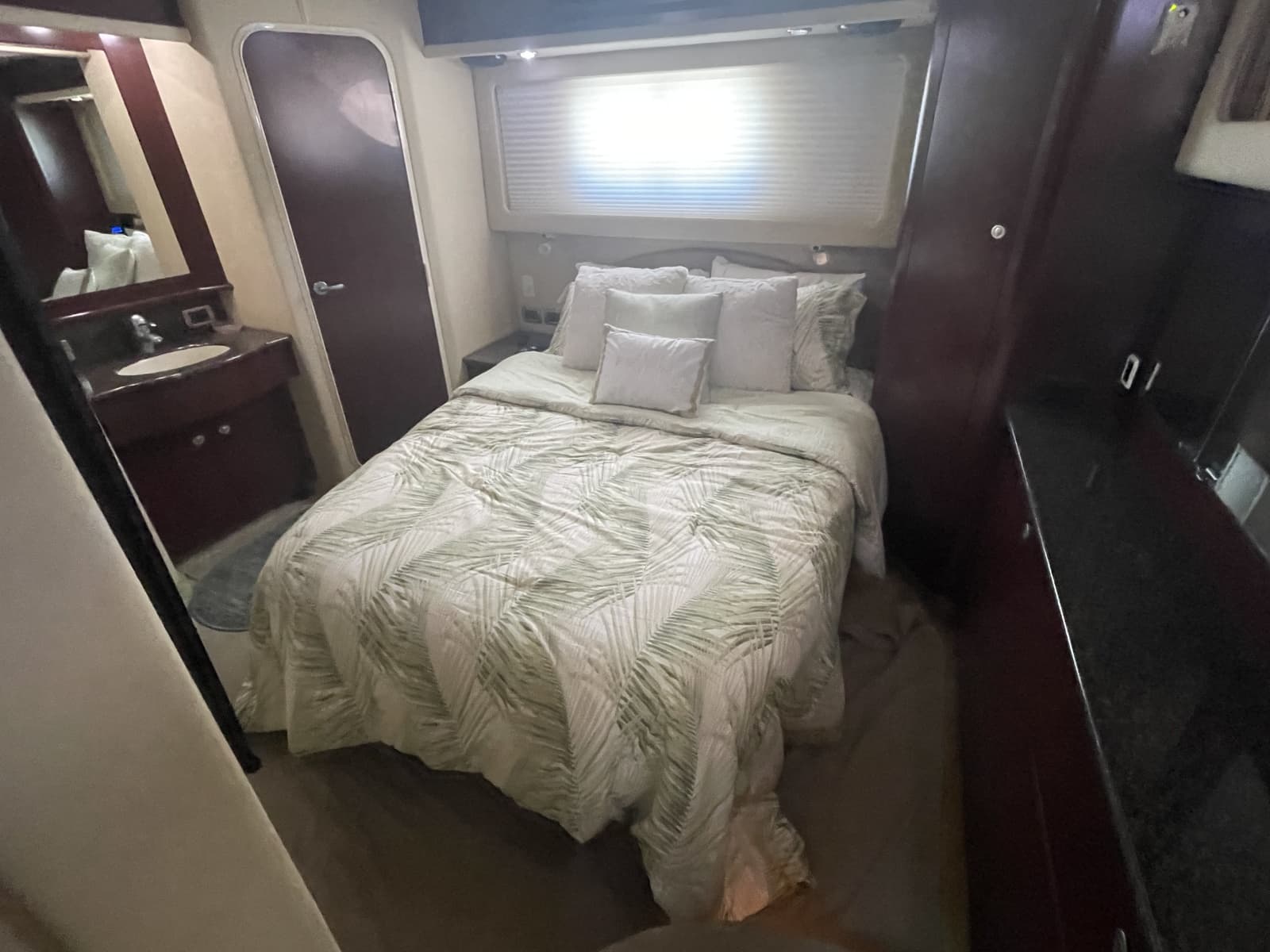 2007 Sea Ray 40MY - Photo 37