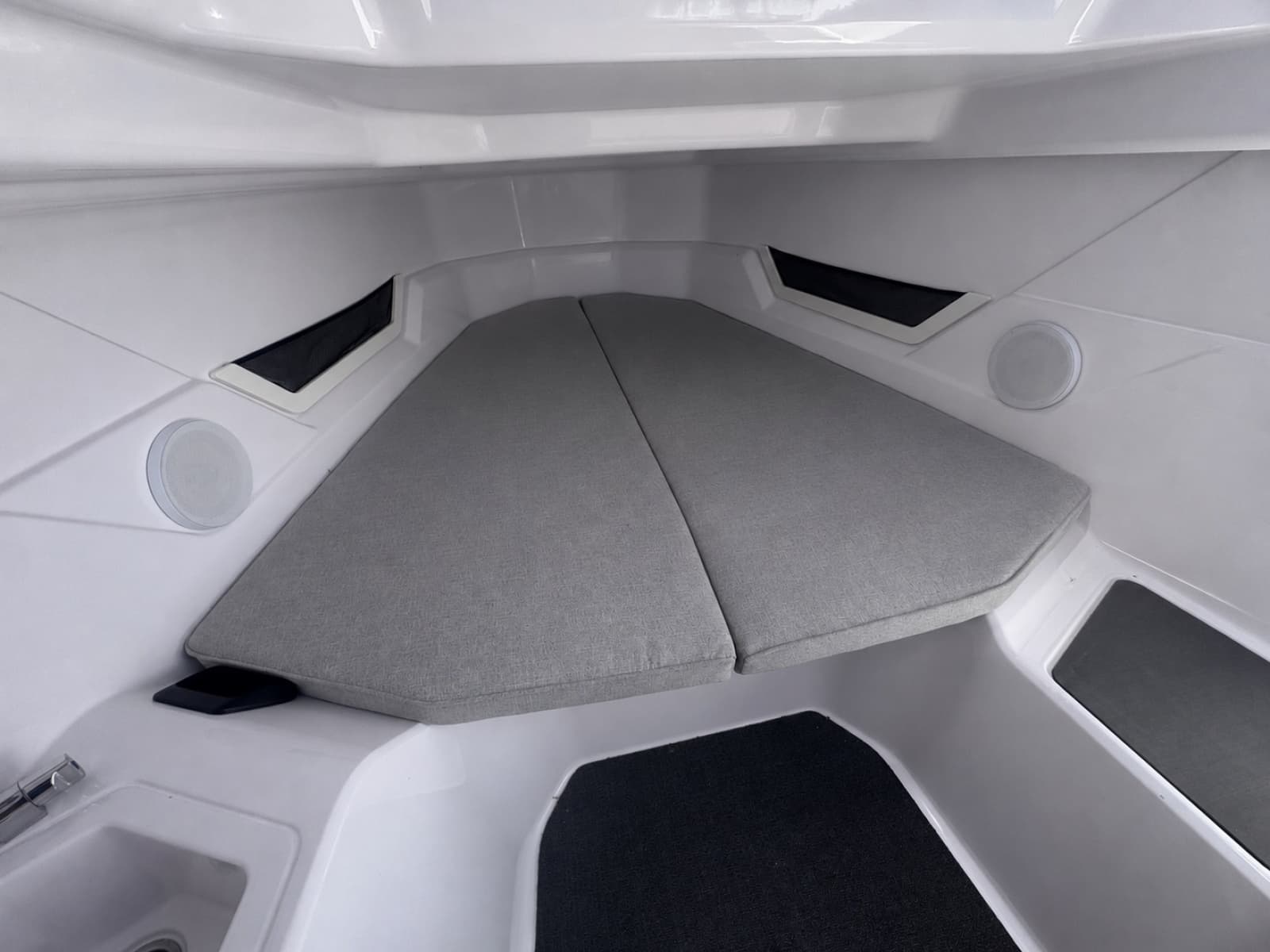 2023 Axopar 25 Cross Top - Photo 4
