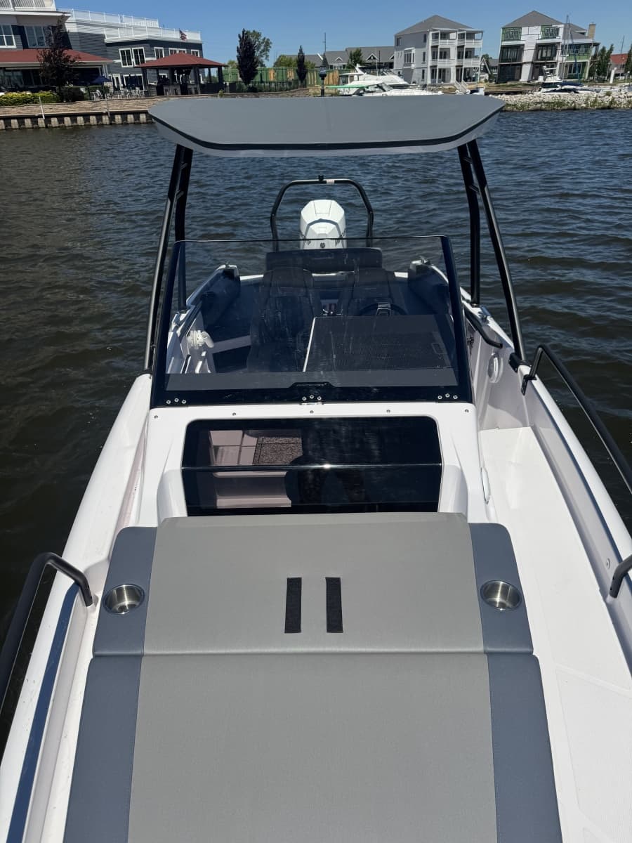 2023 Axopar 25 Cross Top - Photo 11
