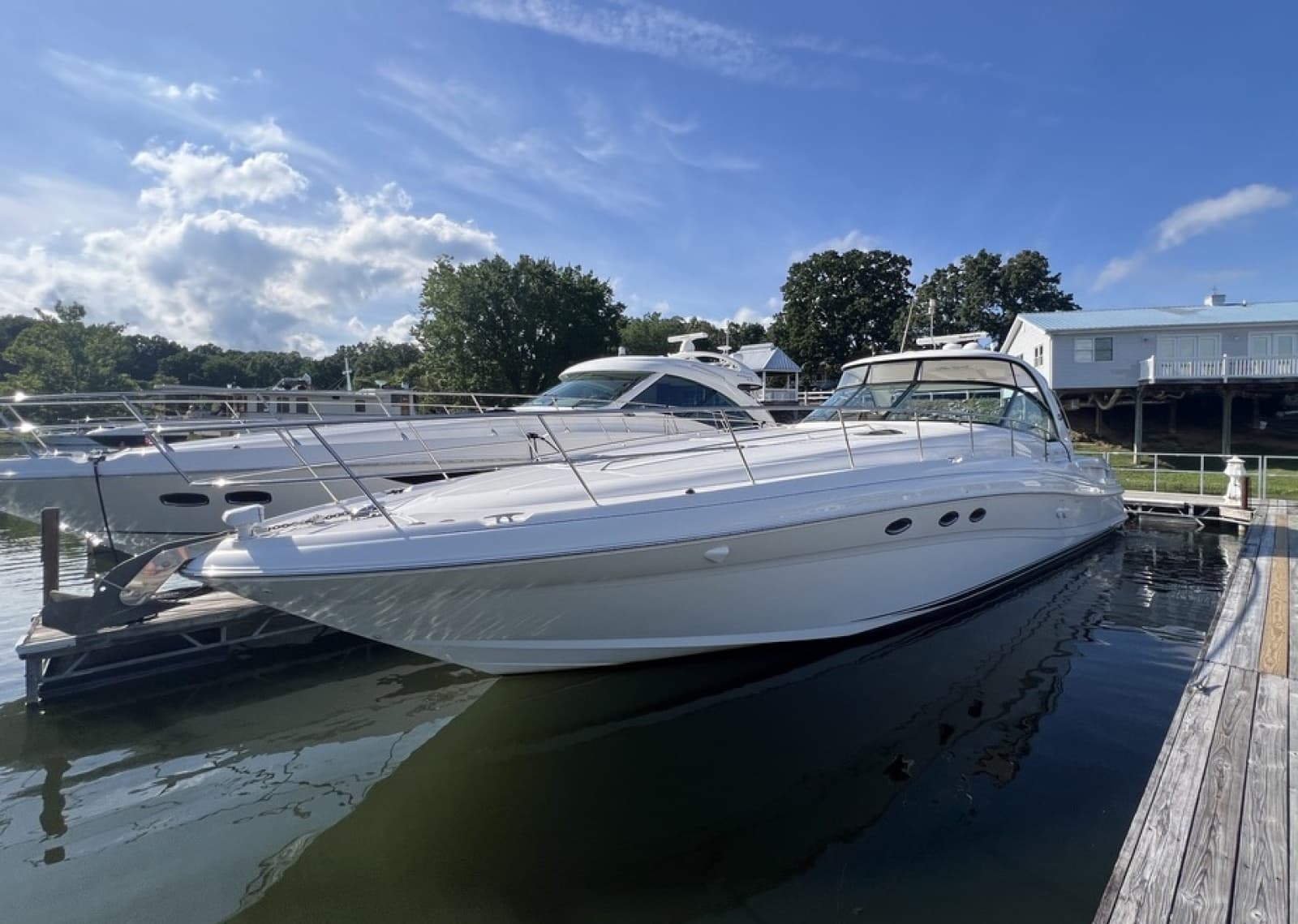 2003 Sea Ray 500 Sundancer - Photo 1