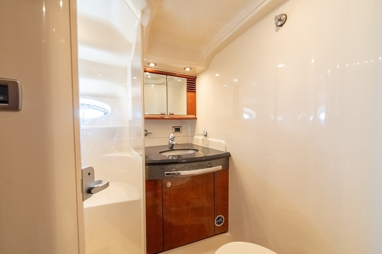 2003 Sea Ray 500 Sundancer - Photo 40