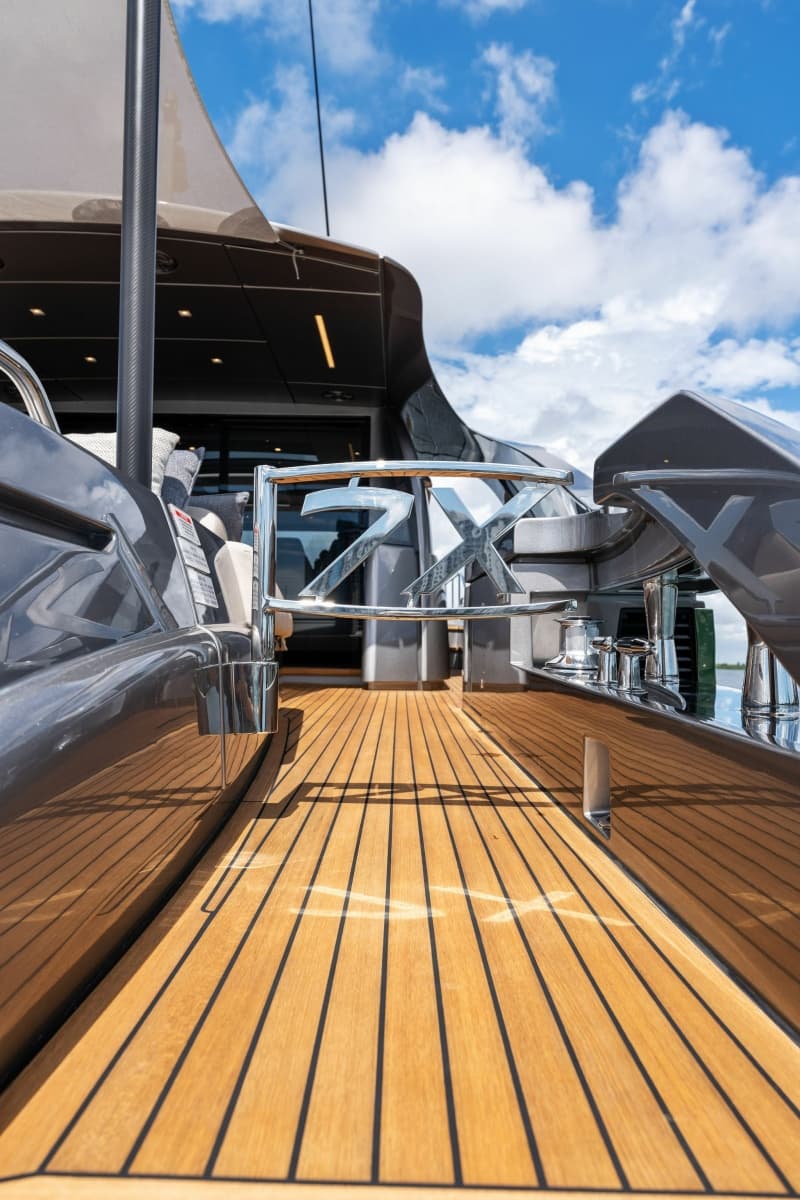 2022 Pershing 7X - Photo 13