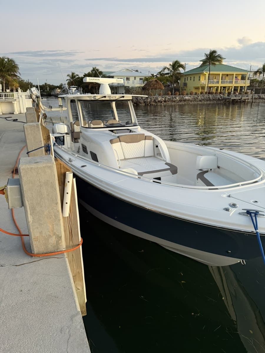 2018 Edgewater 370CC - Photo 36