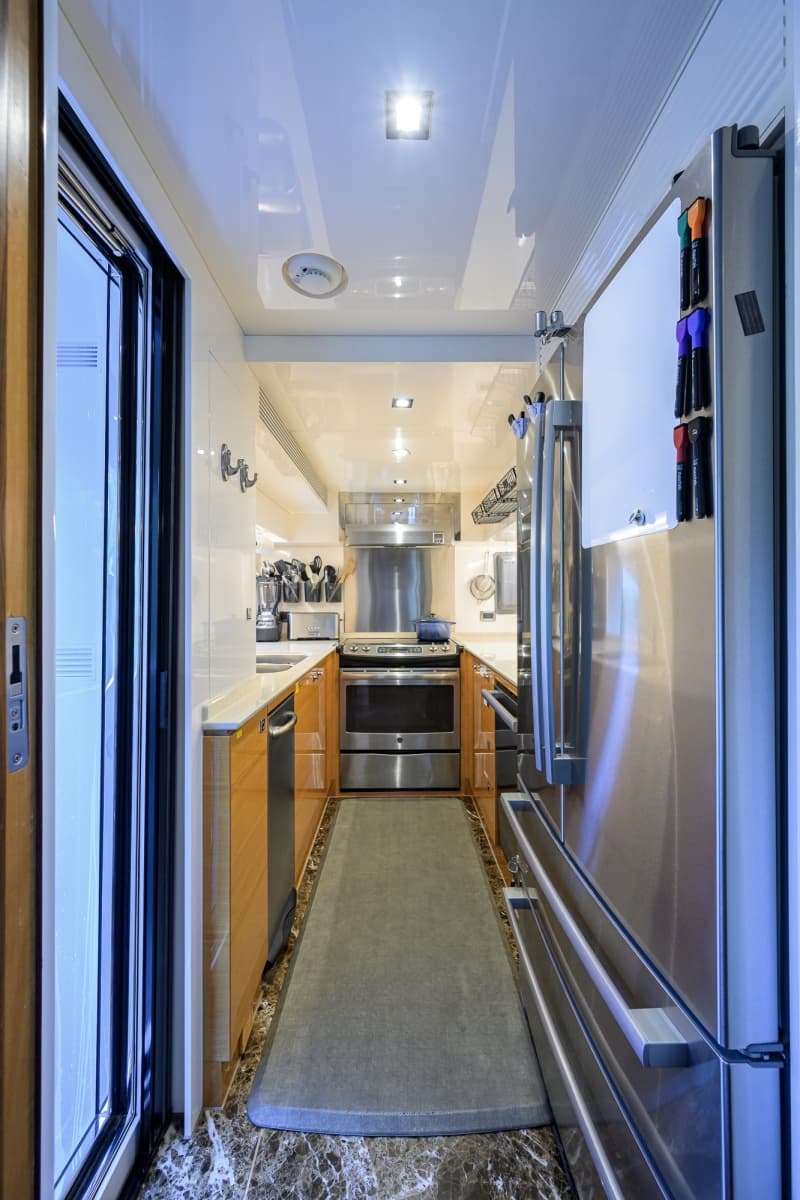 2018 Horizon FD85 - Photo 13