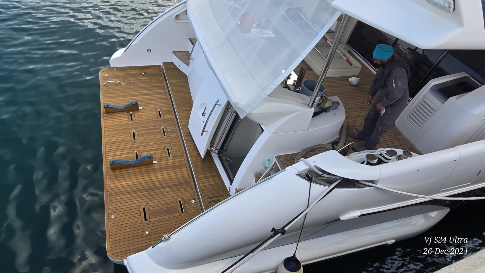 2011 Azimut 70 - Photo 37