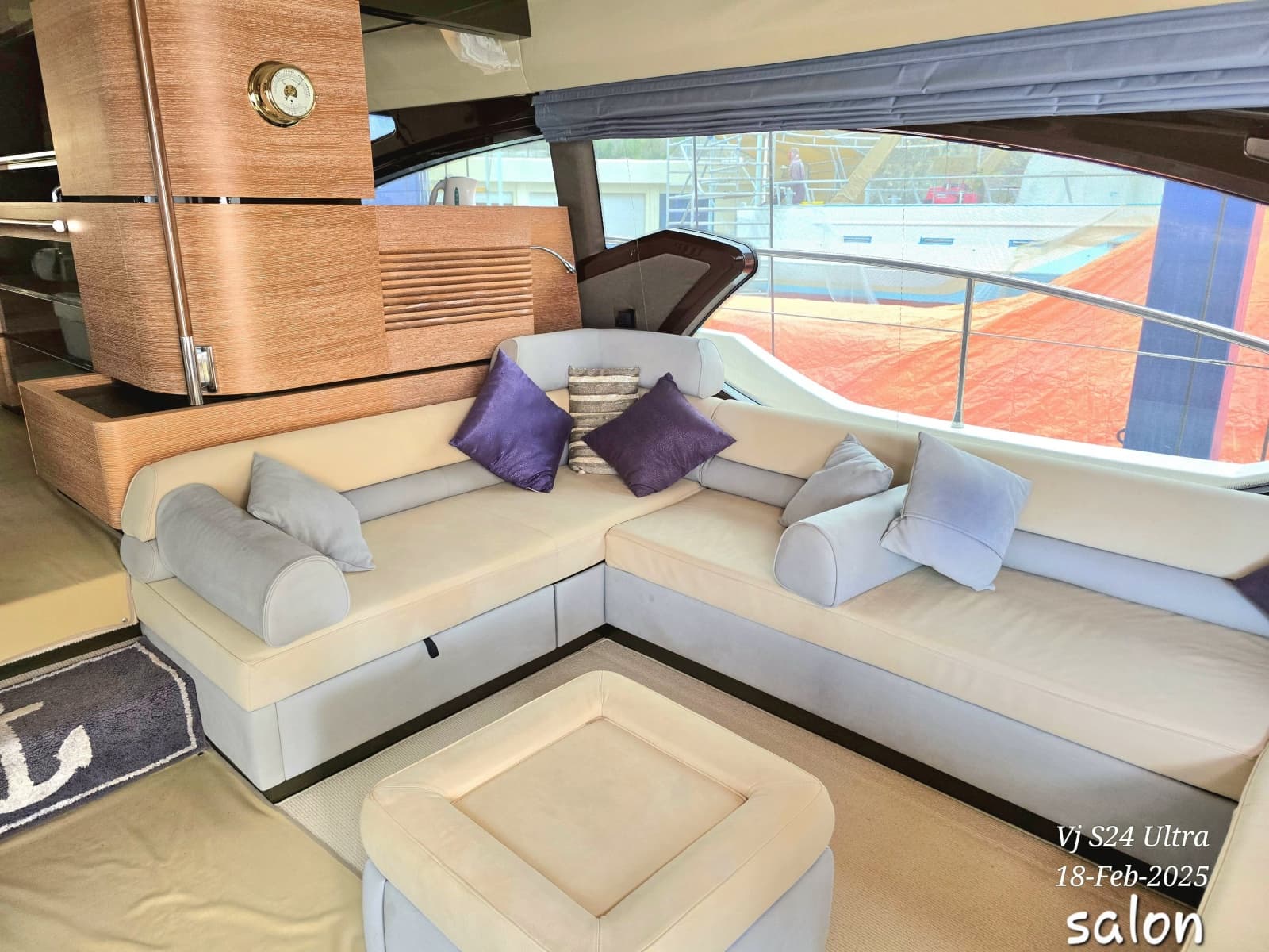 2011 Azimut 70 - Photo 27
