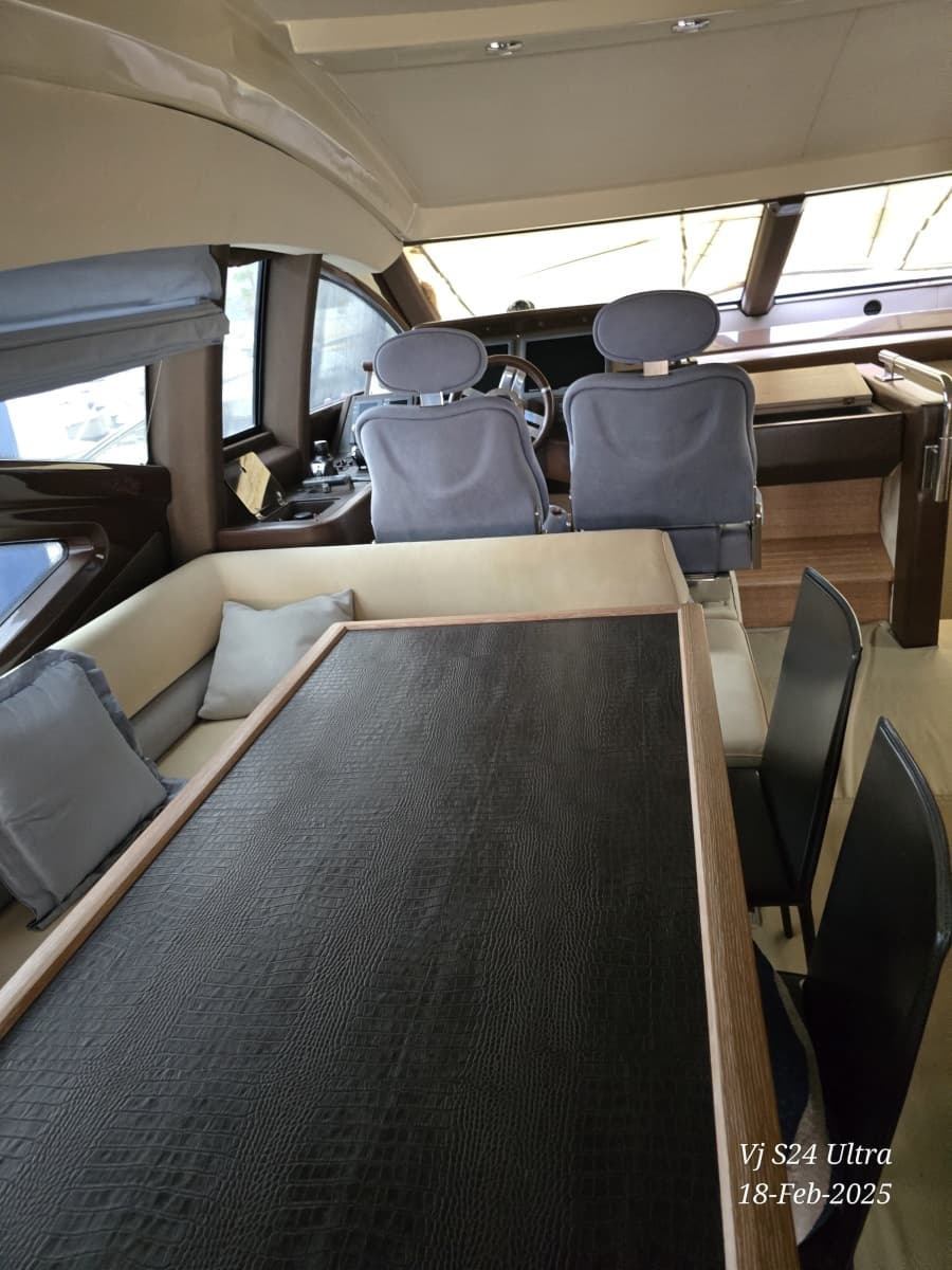 2011 Azimut 70 - Photo 26