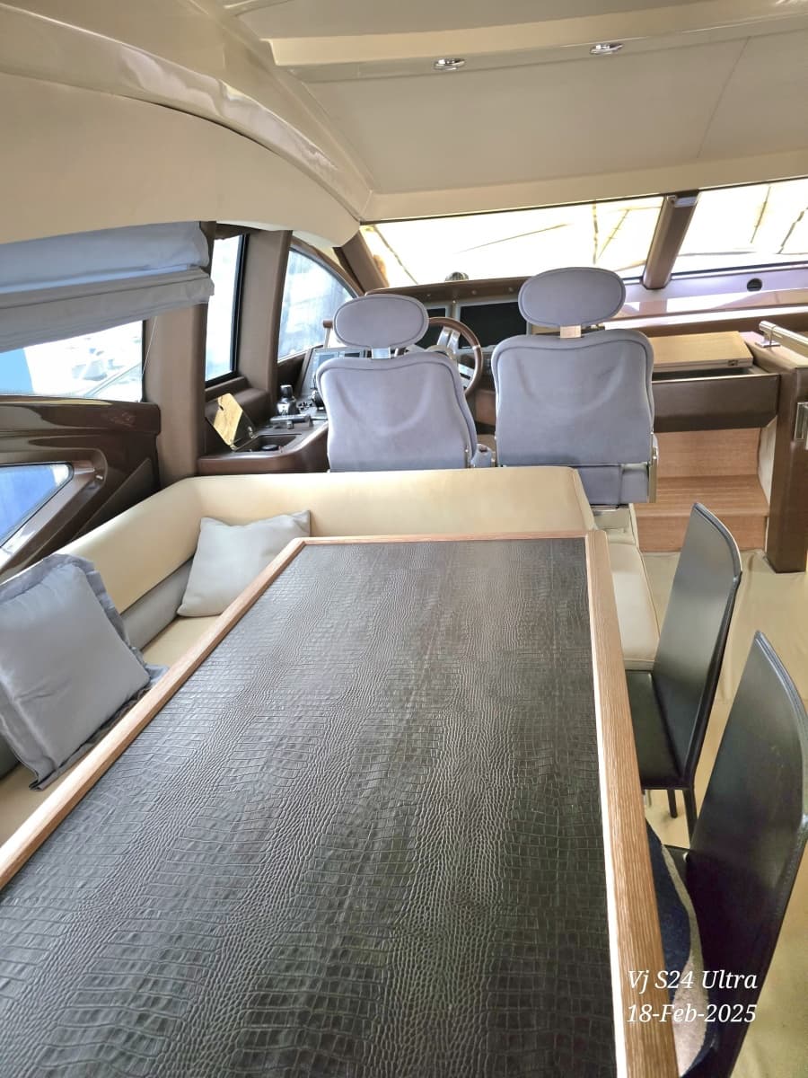 2011 Azimut 70 - Photo 24