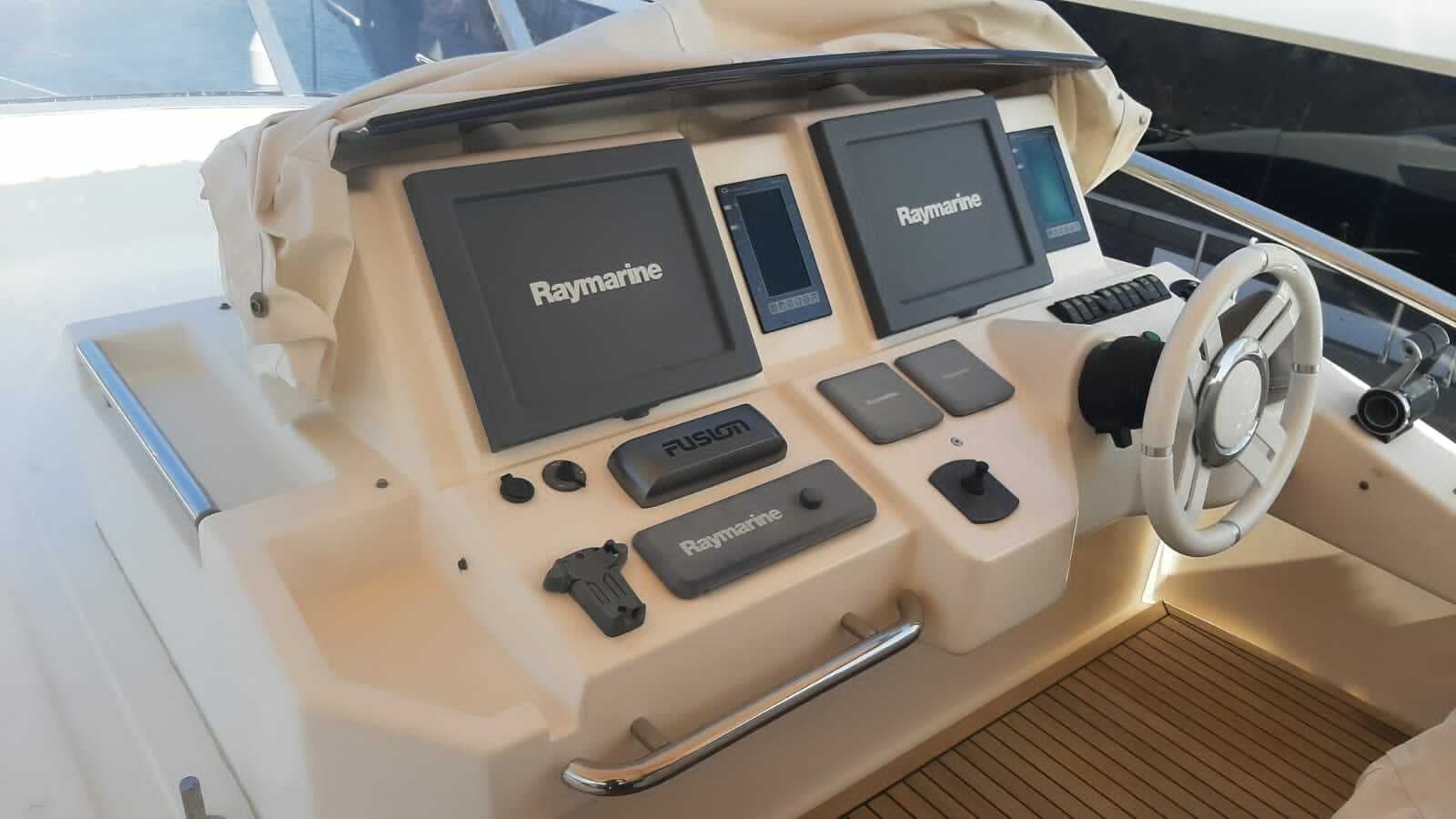 2011 Azimut 70 - Photo 75