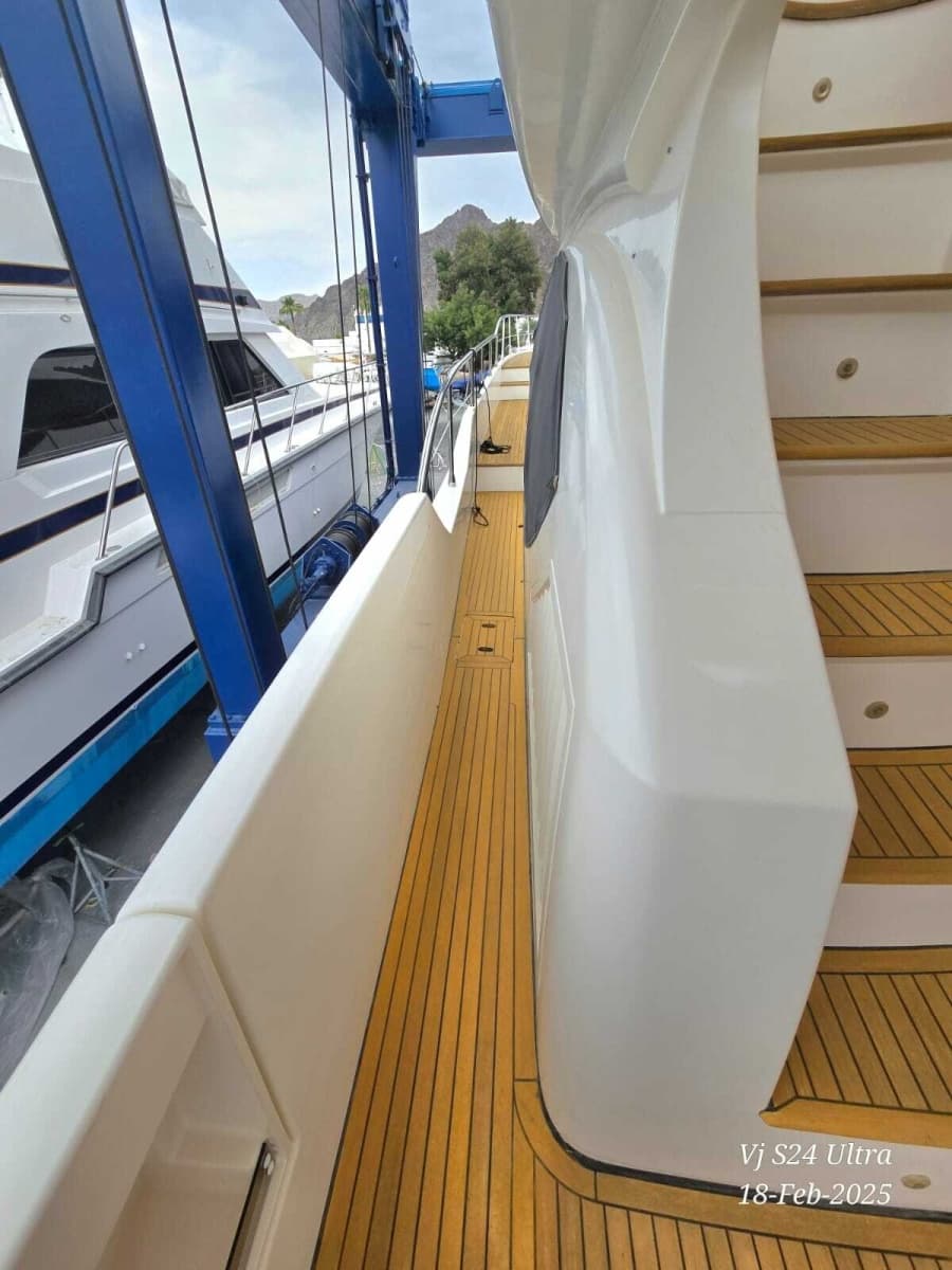 2011 Azimut 70 - Photo 54
