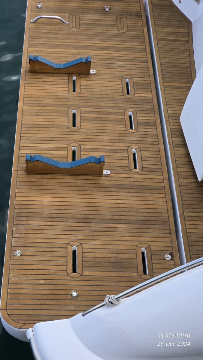 2011 Azimut 70 - Photo 36