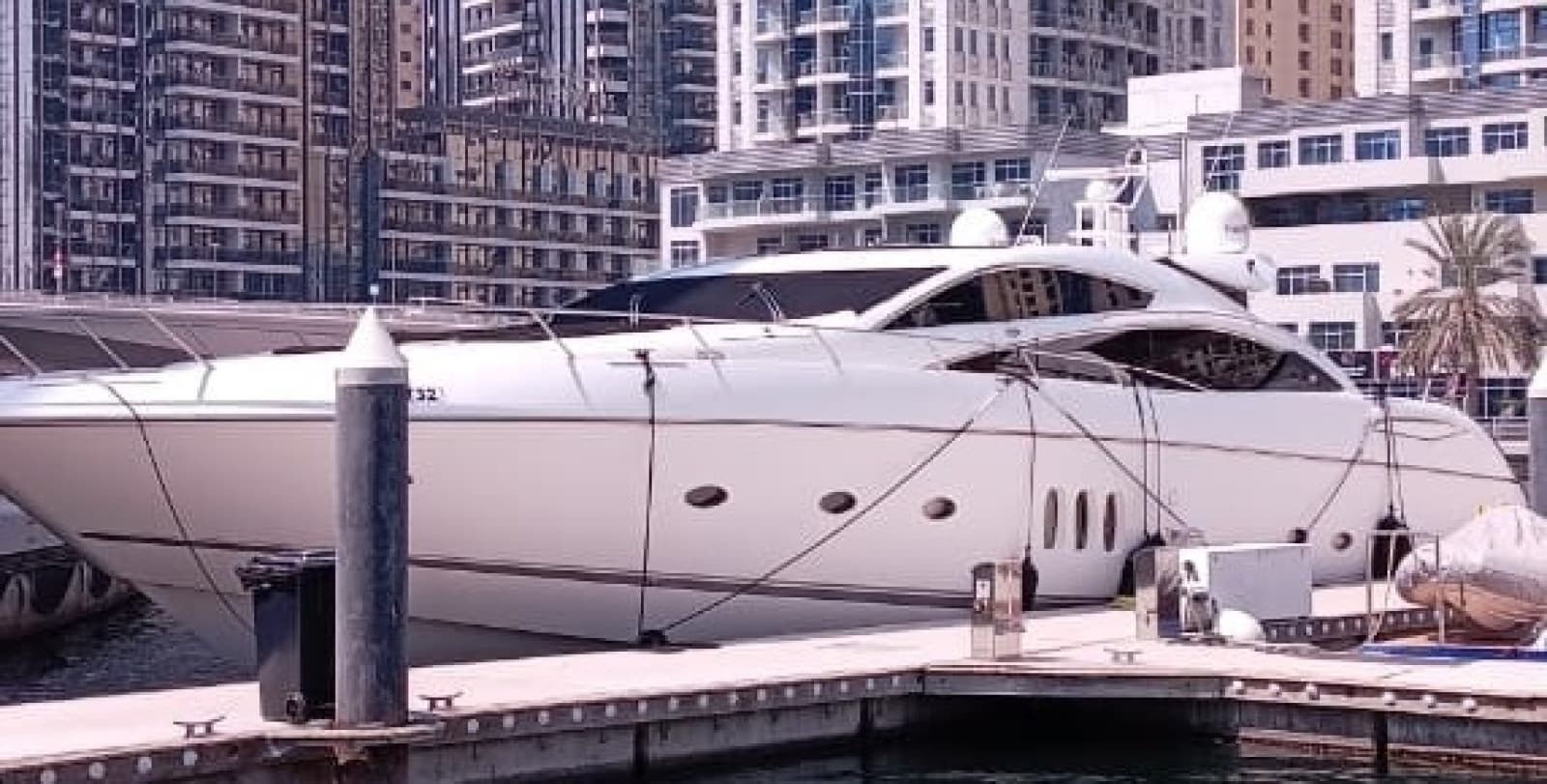 2006 Sunseeker Predator 82 - Photo 2