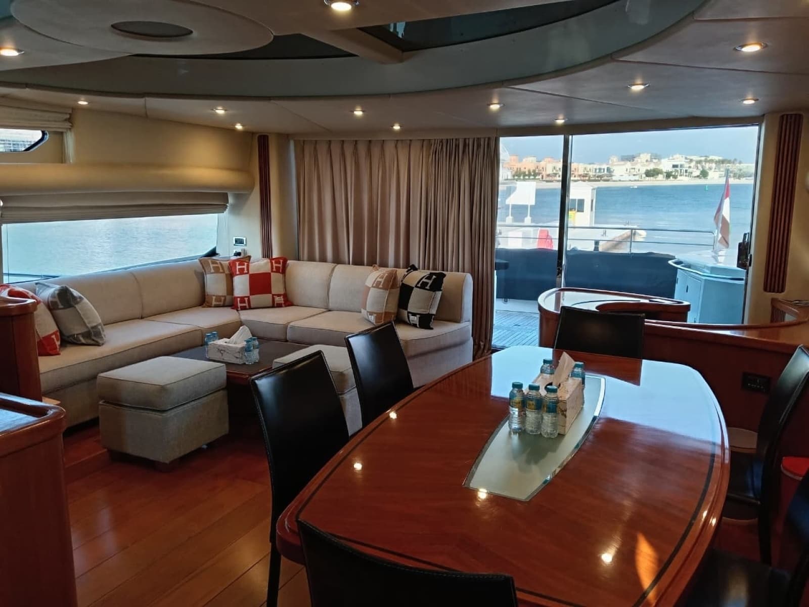 2006 Sunseeker Predator 82 - Photo 22