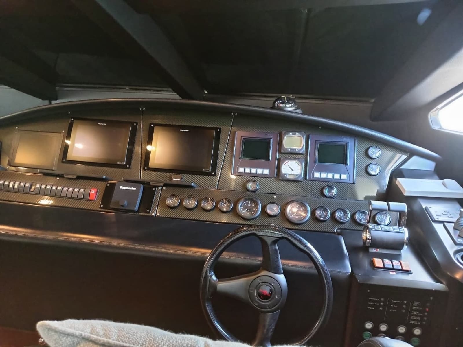2006 Sunseeker Predator 82 - Photo 14