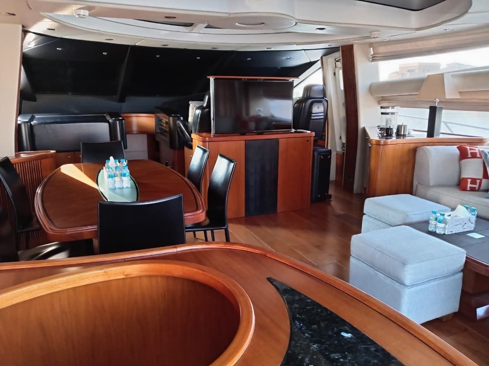 2006 Sunseeker Predator 82 - Photo 21