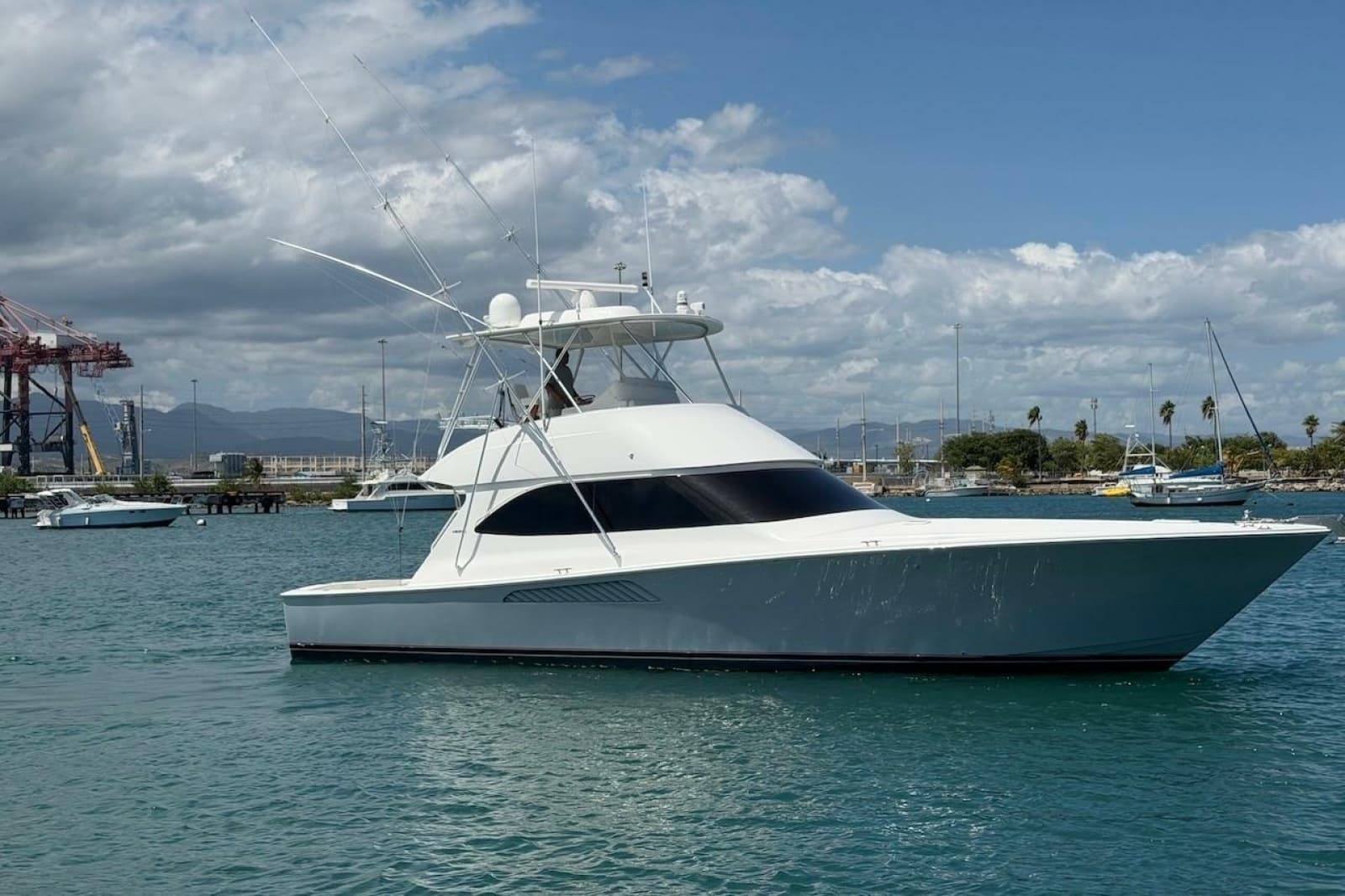 2012 Viking 50 Convertible - Photo 2