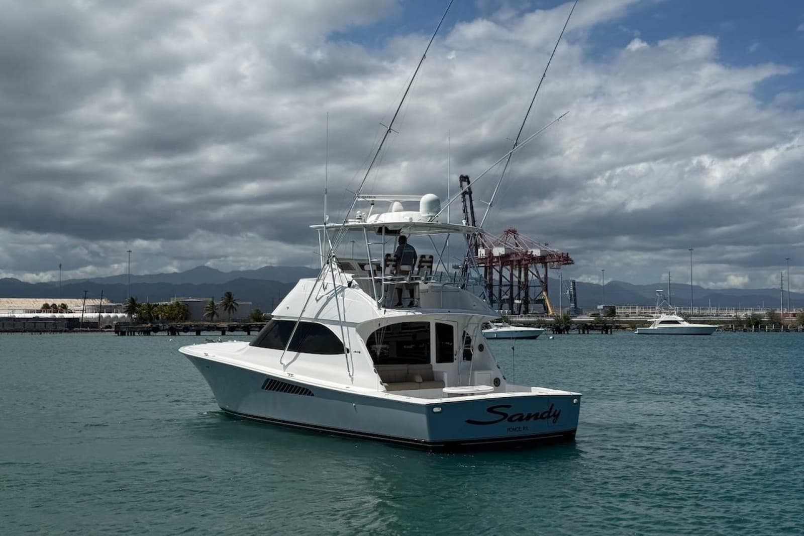 2012 Viking 50 Convertible - Photo 12