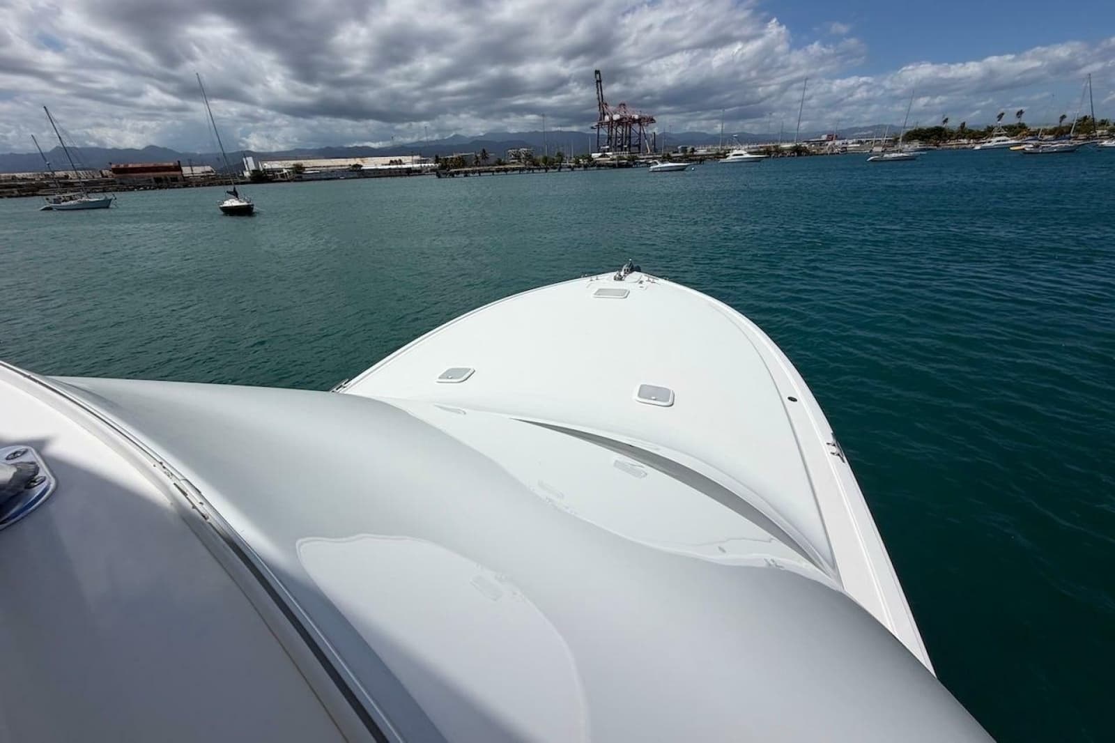 2012 Viking 50 Convertible - Photo 49