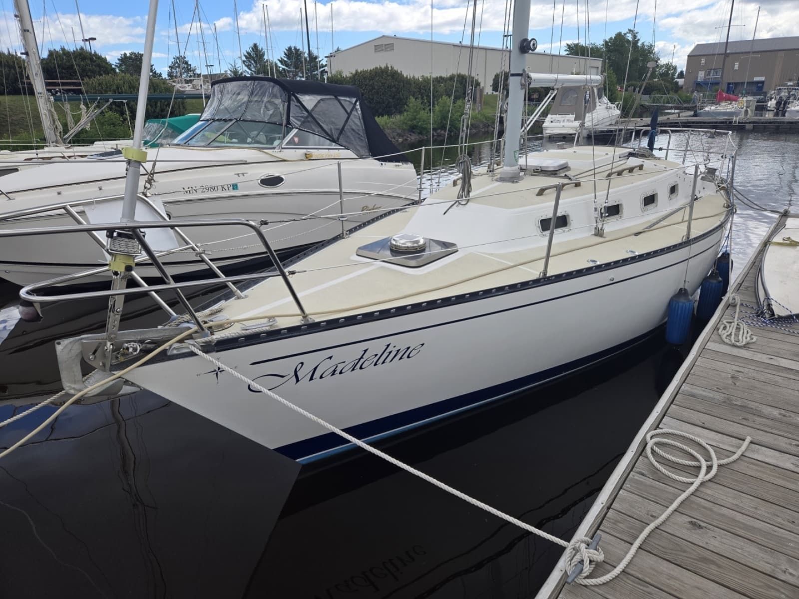 1985 Tartan 28 - Photo 1