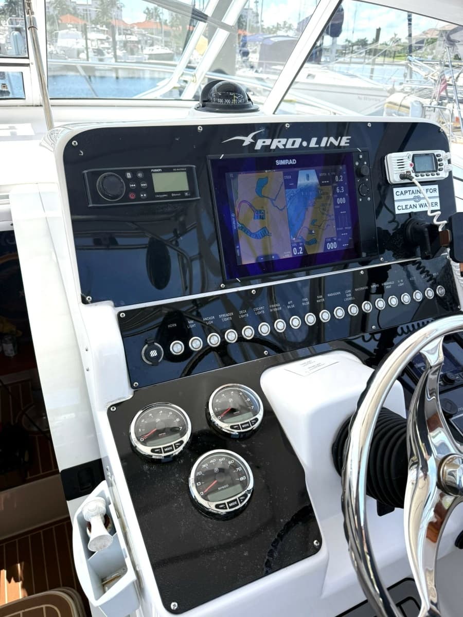 2006 Pro-Line 32 Express - Photo 12