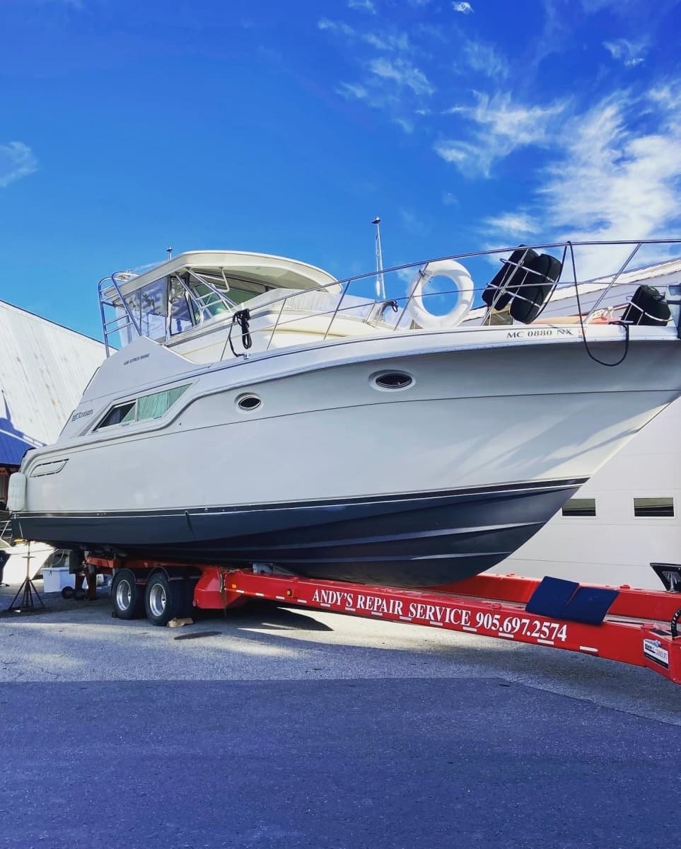 1989 Cruisers Yachts 4280 - Photo 58