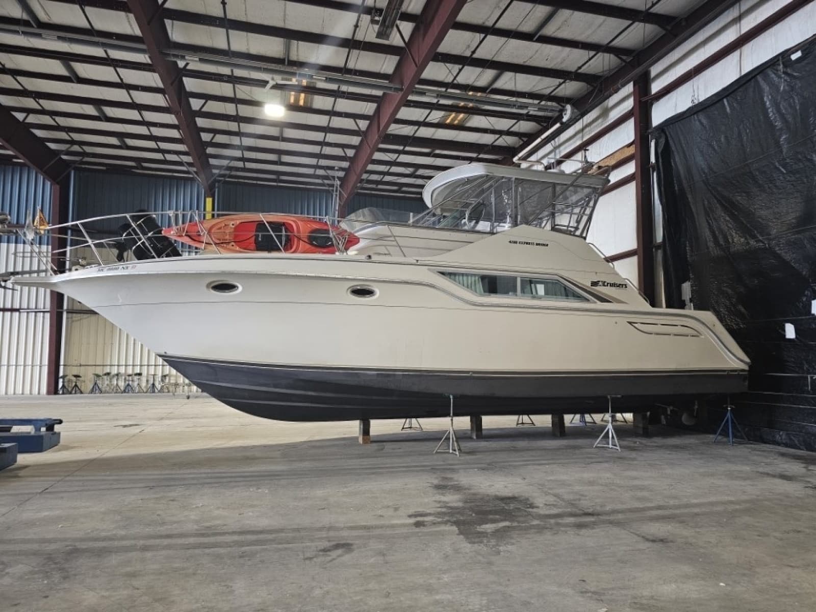 1989 Cruisers Yachts 4280 - Photo 57