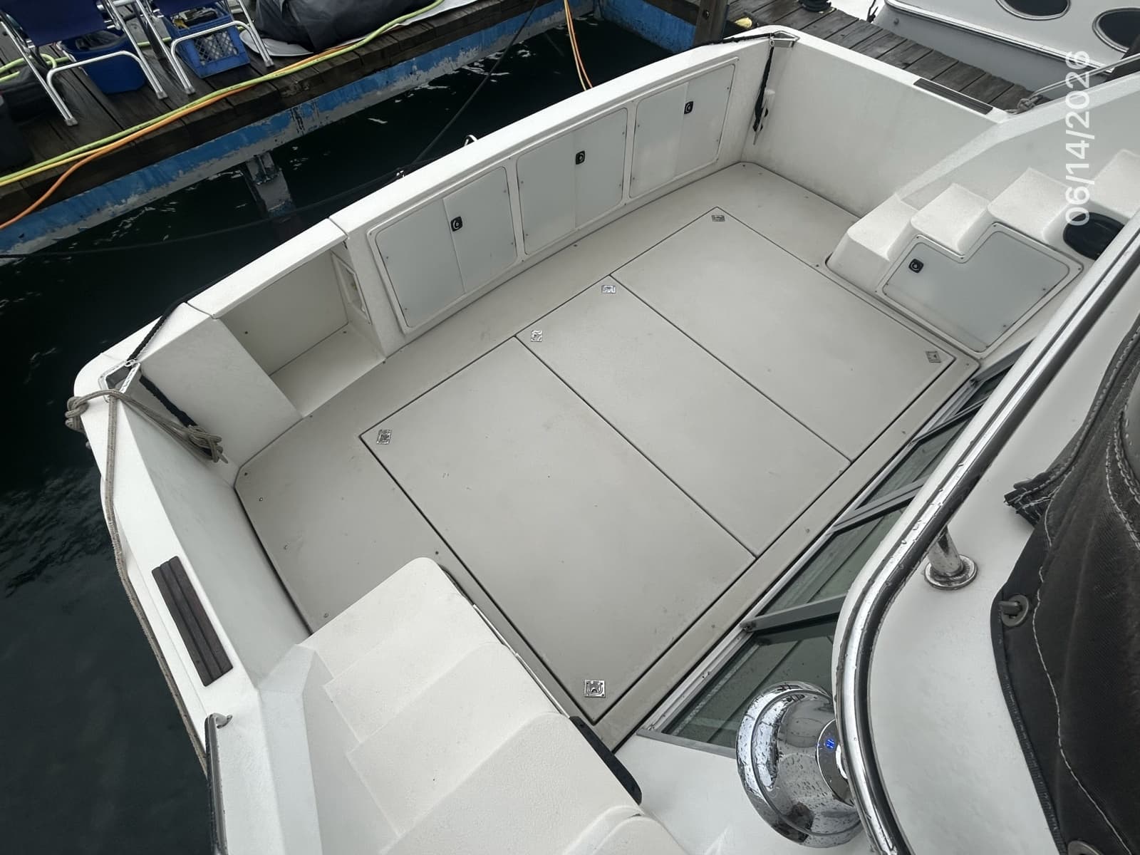 1989 Cruisers Yachts 4280 - Photo 30