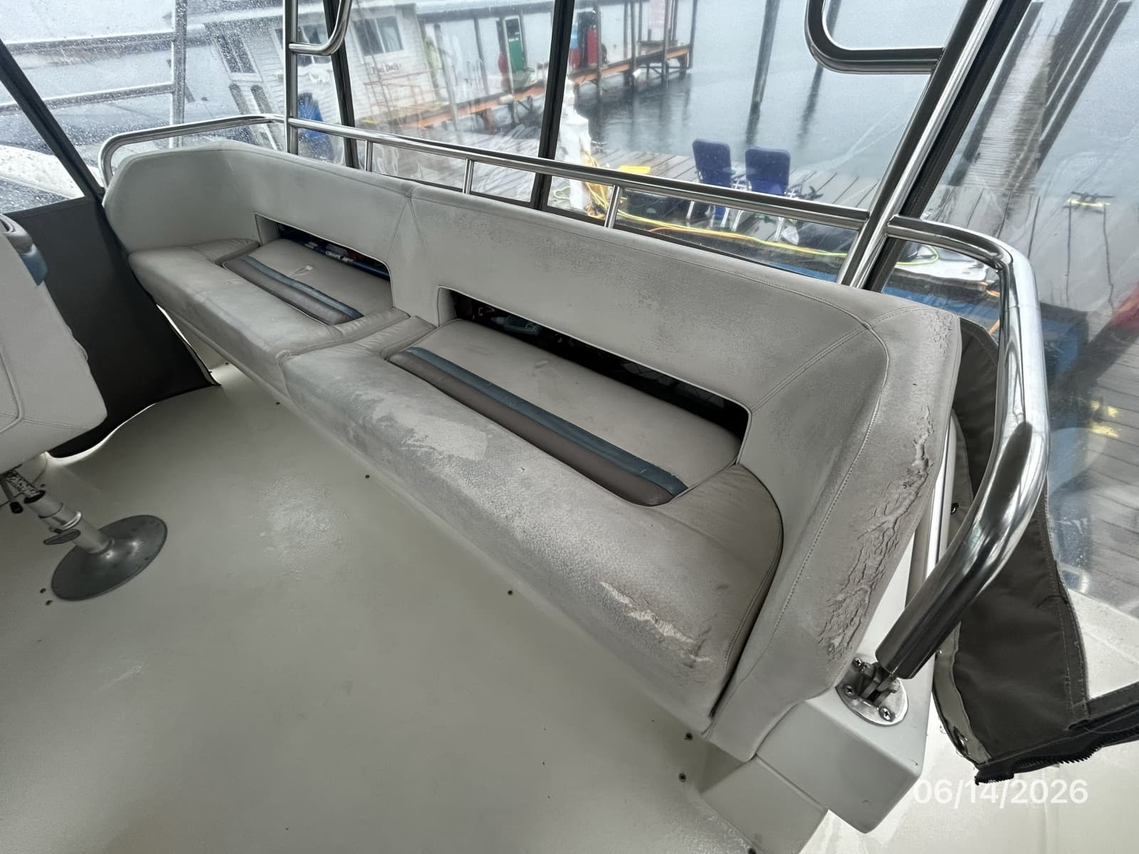 1989 Cruisers Yachts 4280 - Photo 28
